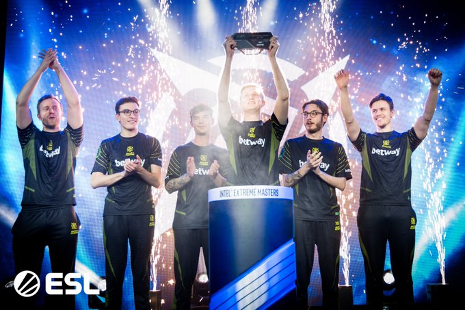 否扛住来自 否扛住来自