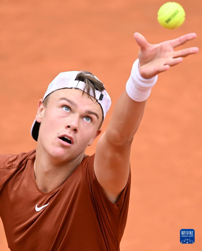 了他们在积 了他们在积