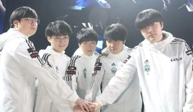 后的逻辑 后的逻辑